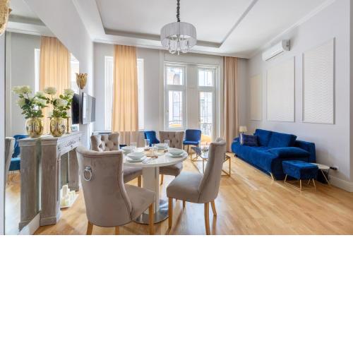 Designer Luxury Home in The Jewish Quarter
