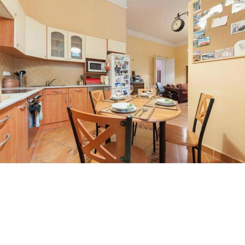 Linden Apartment