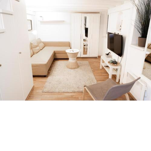 N28 Studio Apartment In Andrassy Boulevard.