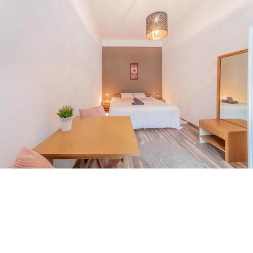 SALE Top Location Quiet Apt 2 room@Váci street